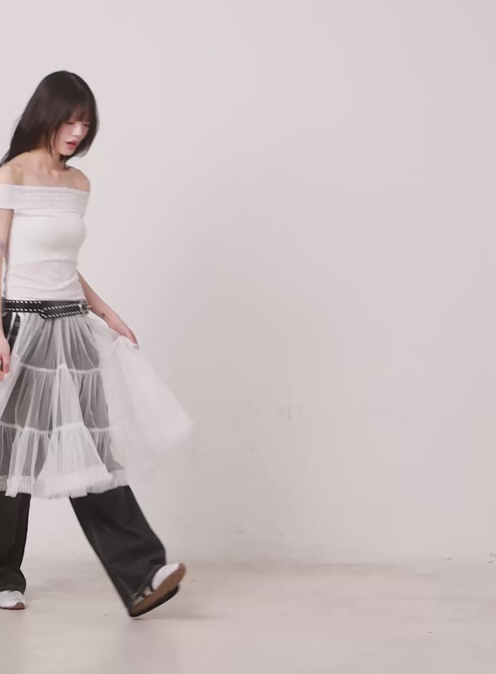 Mesh Tiered Midi Skirt CA523